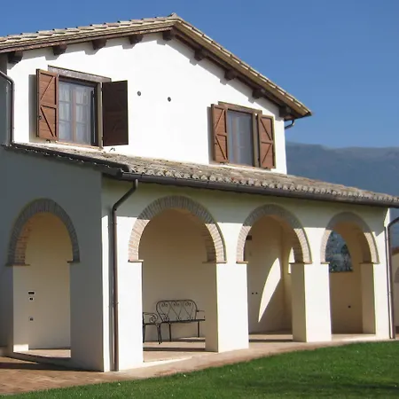 Casa di campagna Casale San Rufino D'arce *